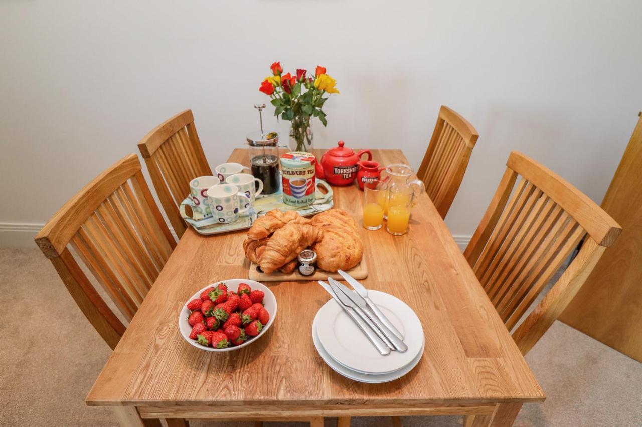 Above & Beyond Apartment Whitby Luaran gambar