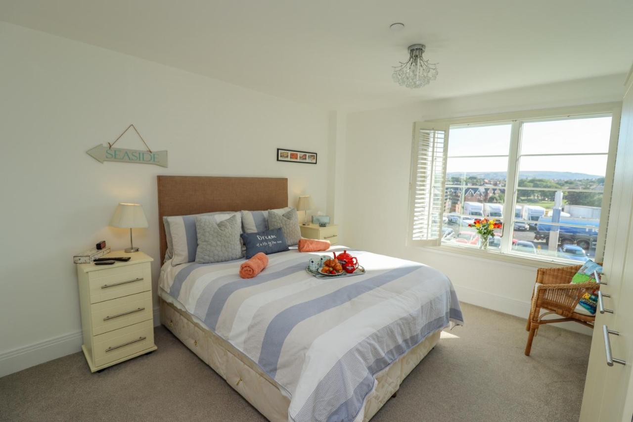 Above & Beyond Apartment Whitby Luaran gambar