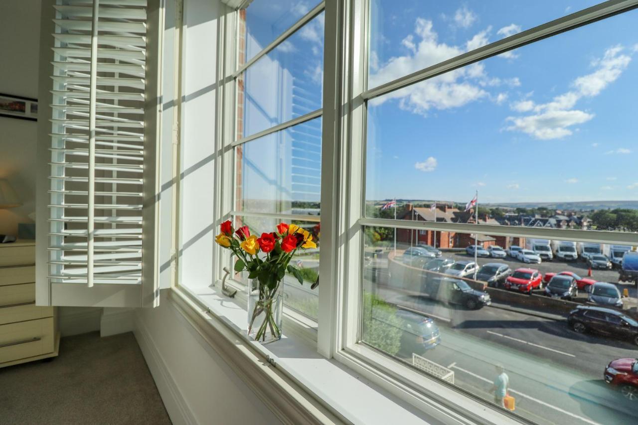 Above & Beyond Apartment Whitby Luaran gambar
