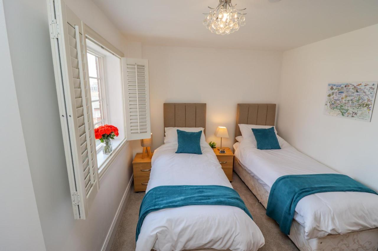 Above & Beyond Apartment Whitby Luaran gambar