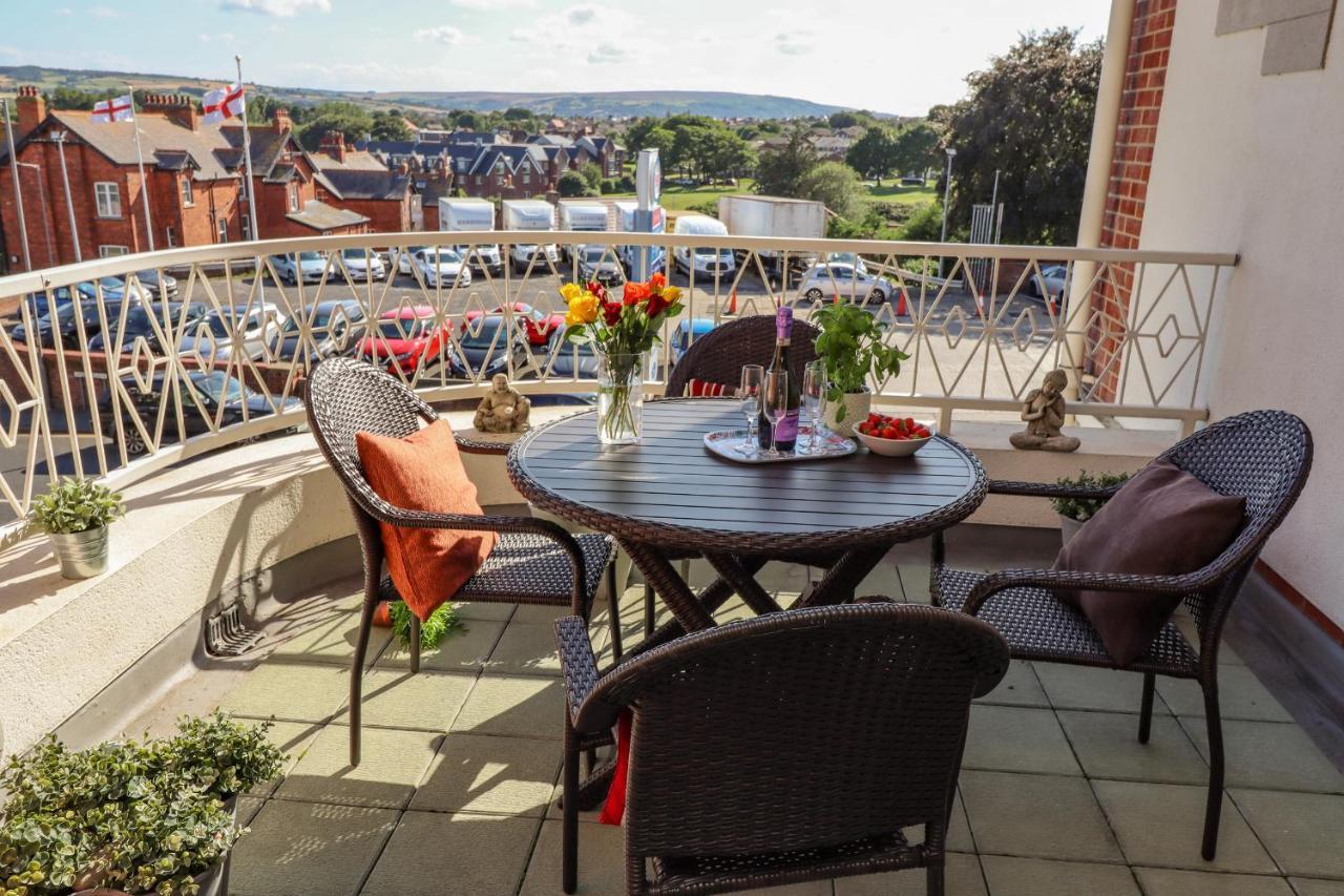 Above & Beyond Apartment Whitby Luaran gambar